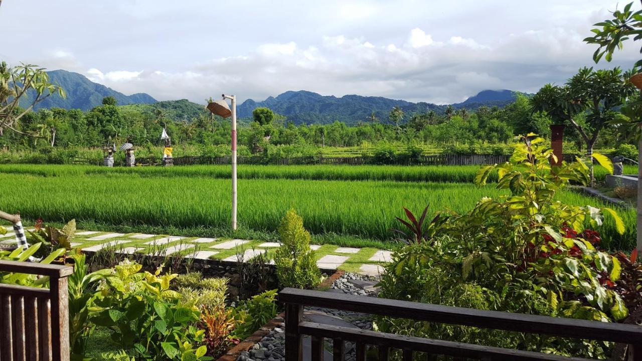 Umma Bali Menjangan Retreat Hotel Banyuwedang Exterior photo