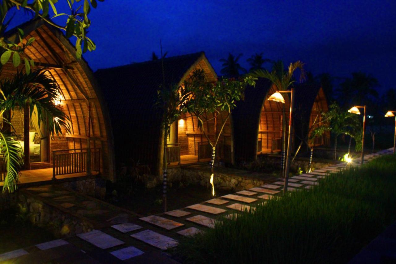 Umma Bali Menjangan Retreat Hotel Banyuwedang Exterior photo